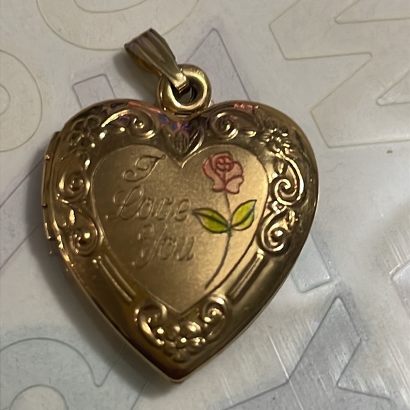 I Love you 14k gold filled locket pendant. - Picture 2 of 9
